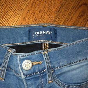 Old Navy Bottoms - Old Navy Ballerina Jeans- light wash Old Navy Bottoms - Old Navy Ballerina Jeans- light wash